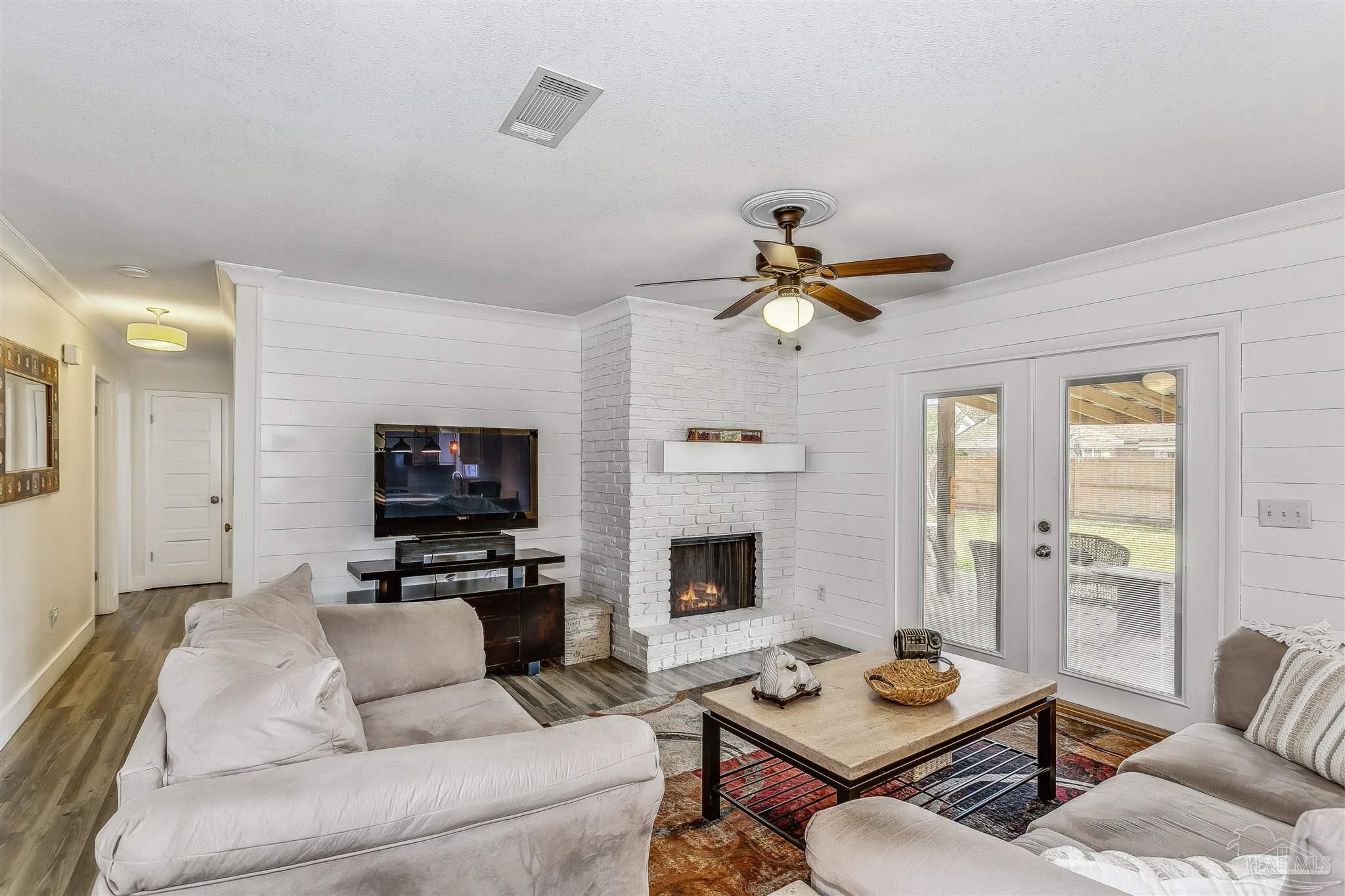 3530 Dunfries Road Pensacola, FL 32503 - Photo 8 of 29