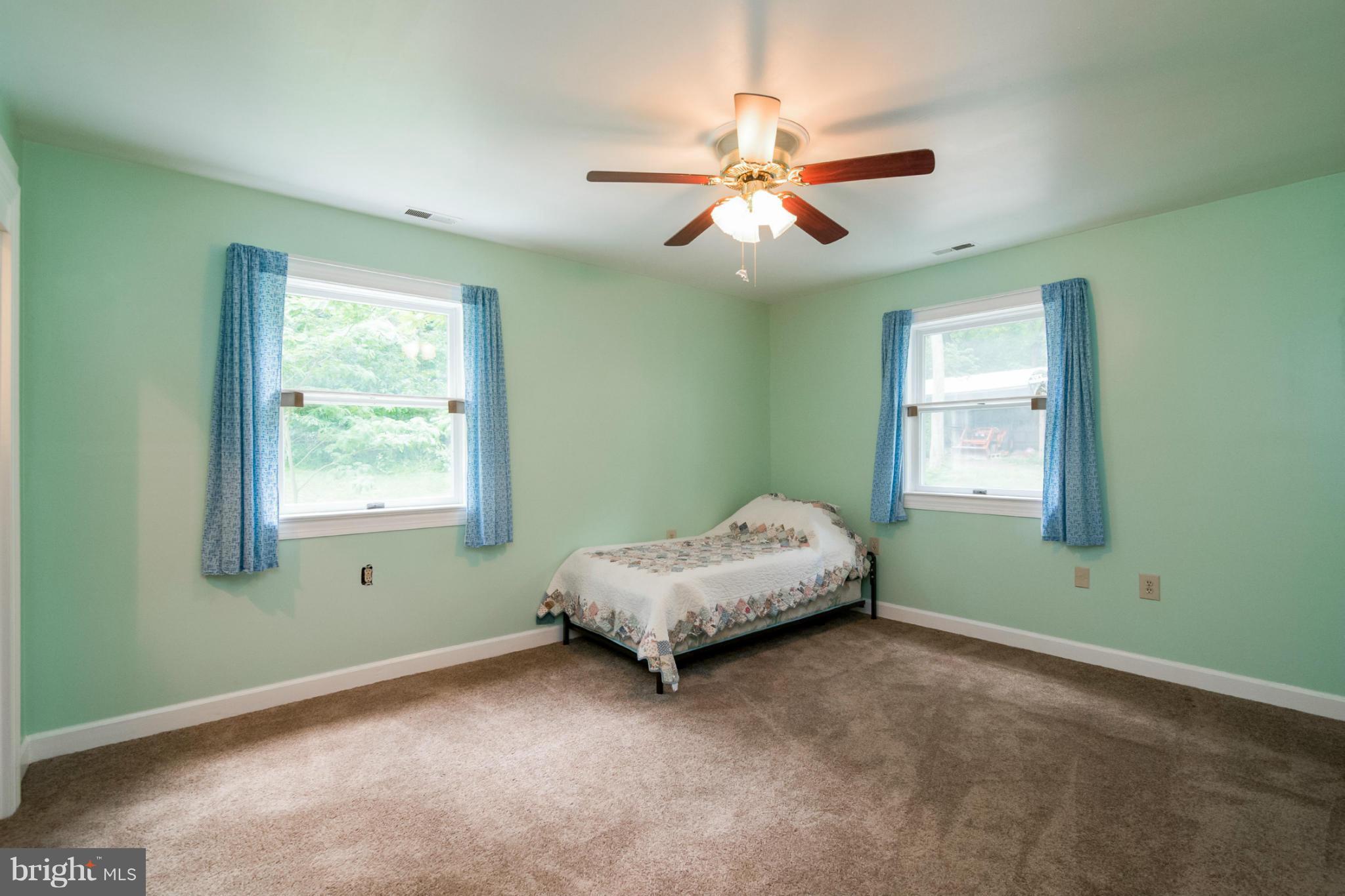 4011 Mills Road Sharpsburg, MD 21782 - Photo 26 of 30 Bedroom