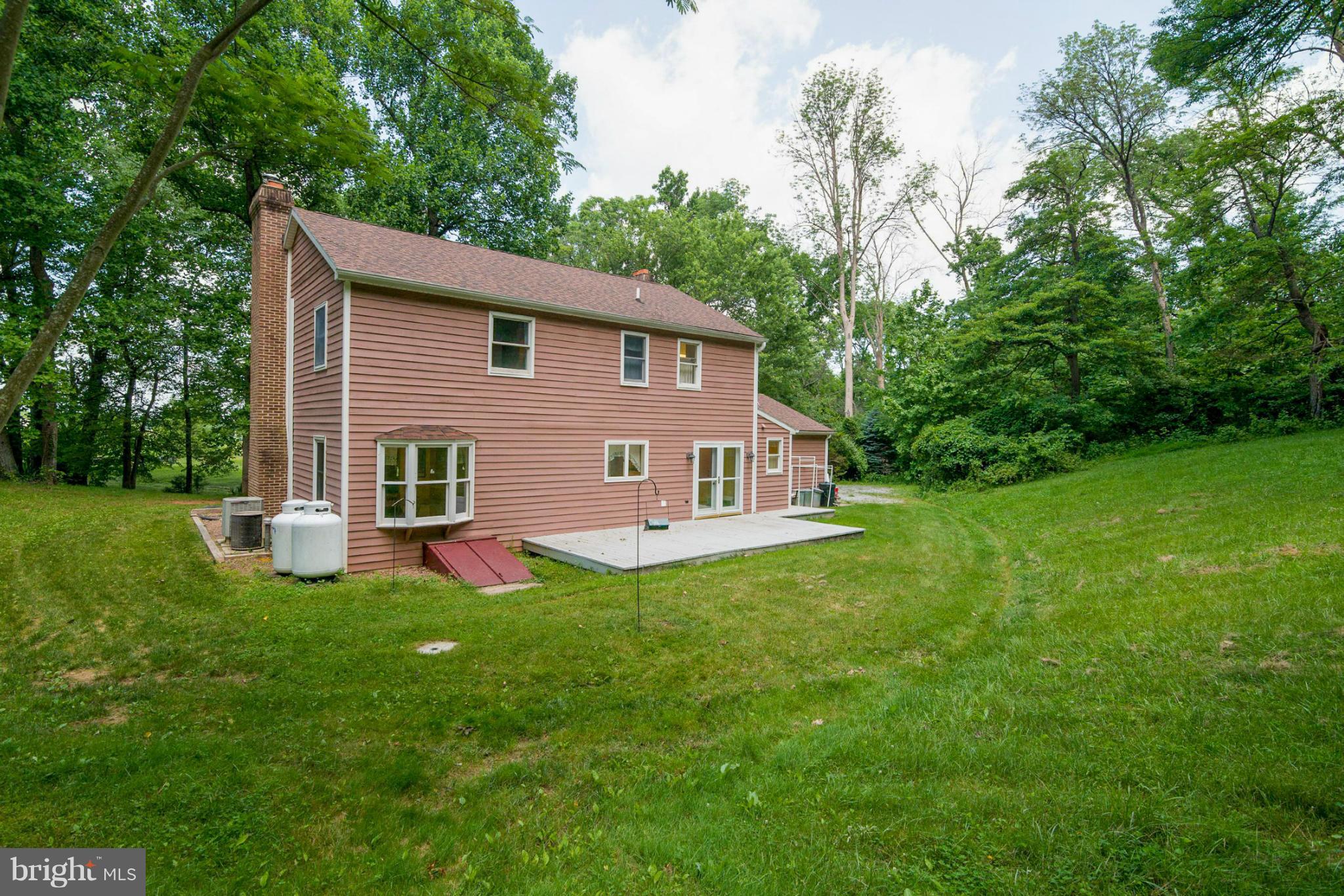 4011 Mills Road Sharpsburg, MD 21782 - Photo 29 of 30 Exterior (Rear)