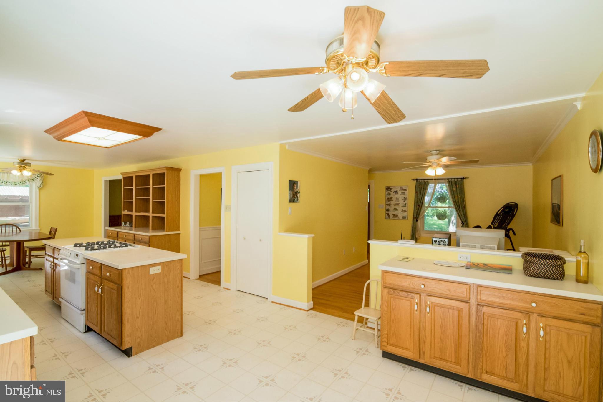4011 Mills Road Sharpsburg, MD 21782 - Photo 8 of 30 Kitchen