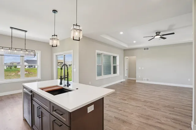 $585,000 | 264 Falcon Court, Sauk City, WI 53583