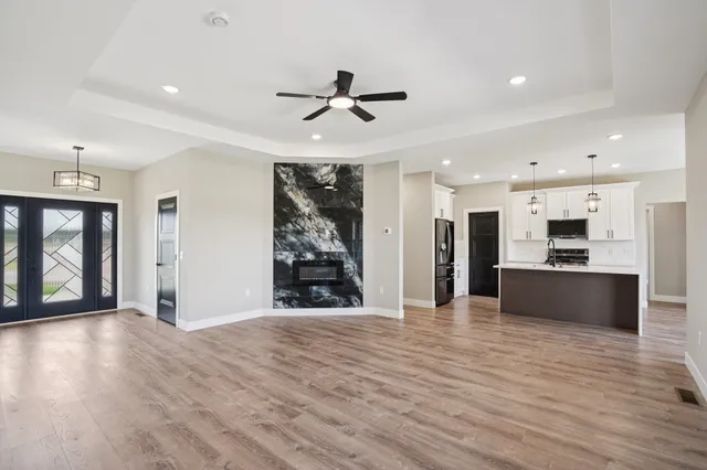 $585,000 | 264 Falcon Court, Sauk City, WI 53583