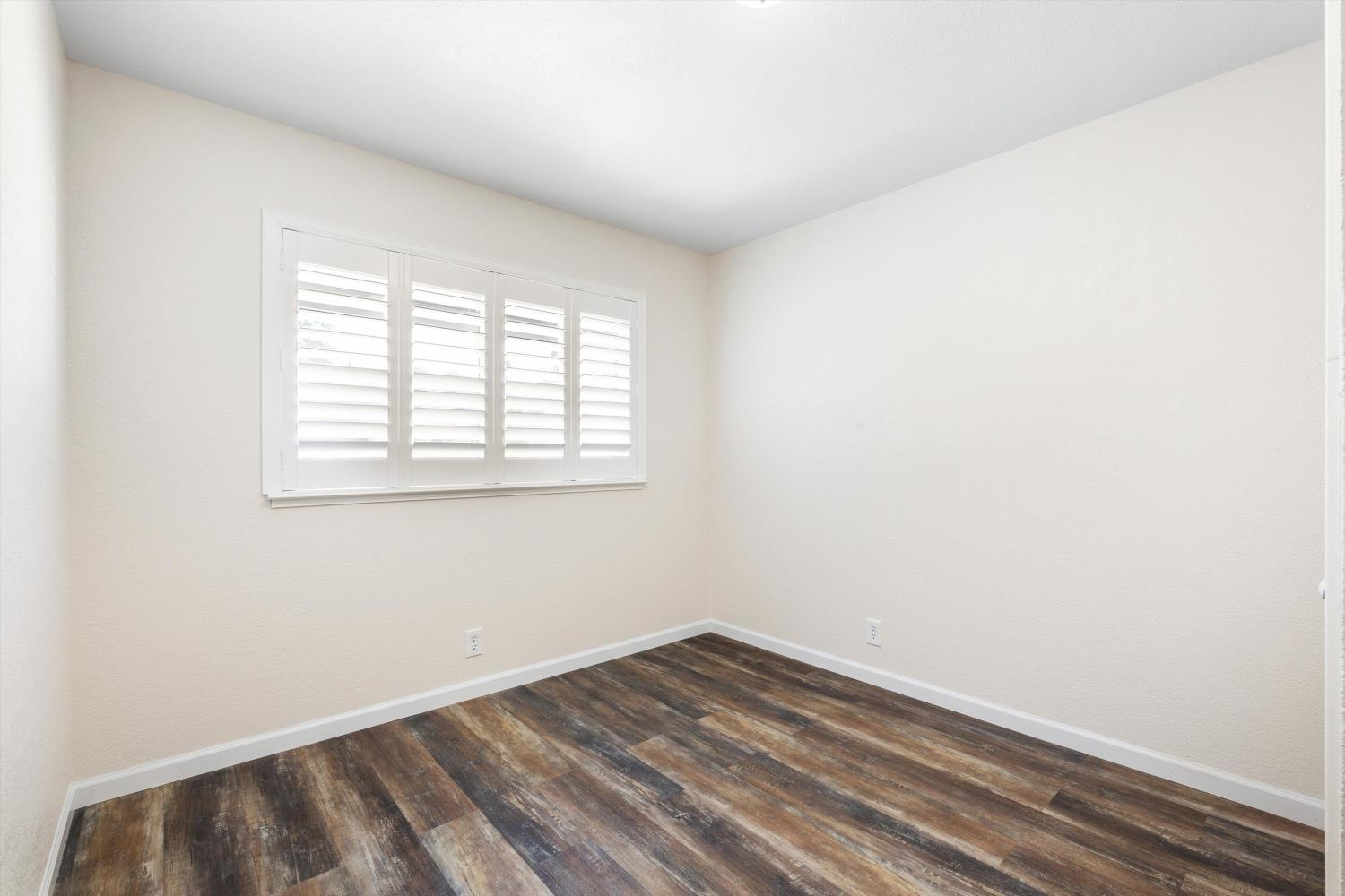 10539 Marcel Way Rancho Cordova, CA 95670 - Photo 15 of 32