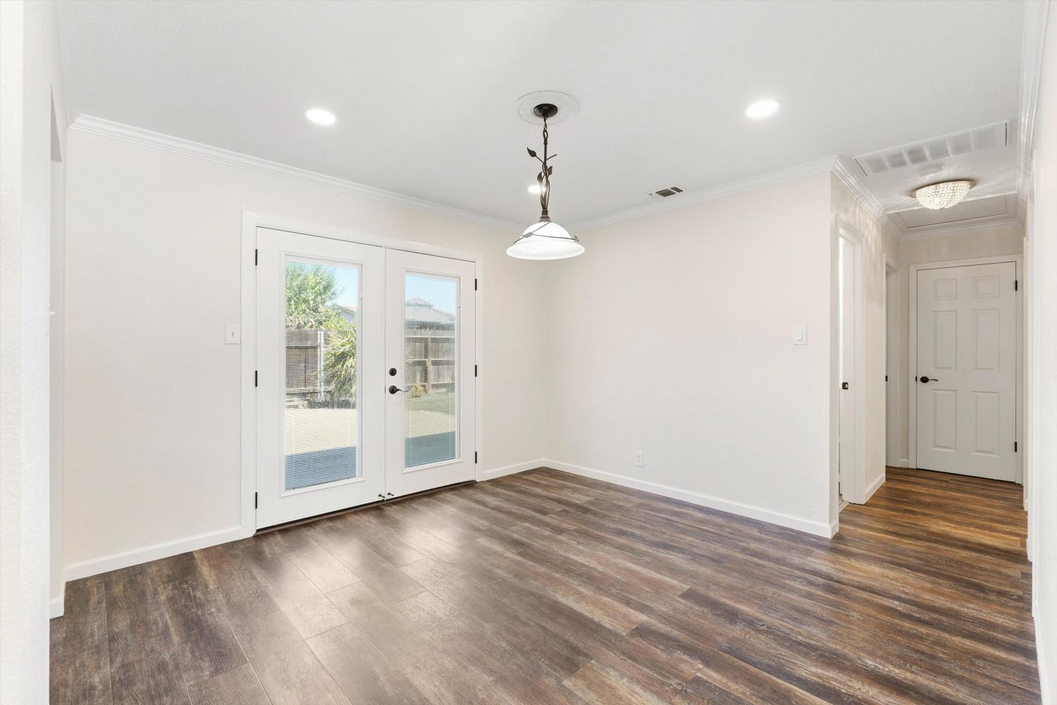 10539 Marcel Way Rancho Cordova, CA 95670 - Photo 10 of 32