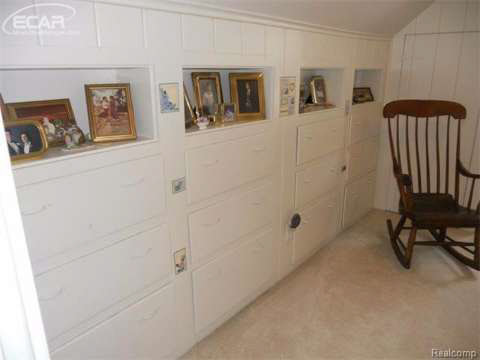 6611 Perryville Road Holly, MI 48442 - Photo 68 of 79 20444463-67.JPG