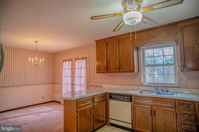 $400,000 | 4 Payton Court, Fredericksburg, VA 22405