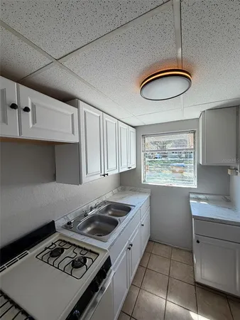 $975 | 719 East Martin Street, Kissimmee, FL 34744