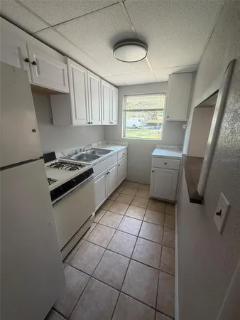 $975 | 719 East Martin Street, Kissimmee, FL 34744