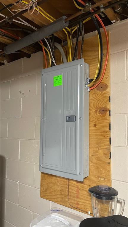 101 Moffet Mill Road Aliquippa, PA 15001 - Photo 15 of 20 update 150 amp service