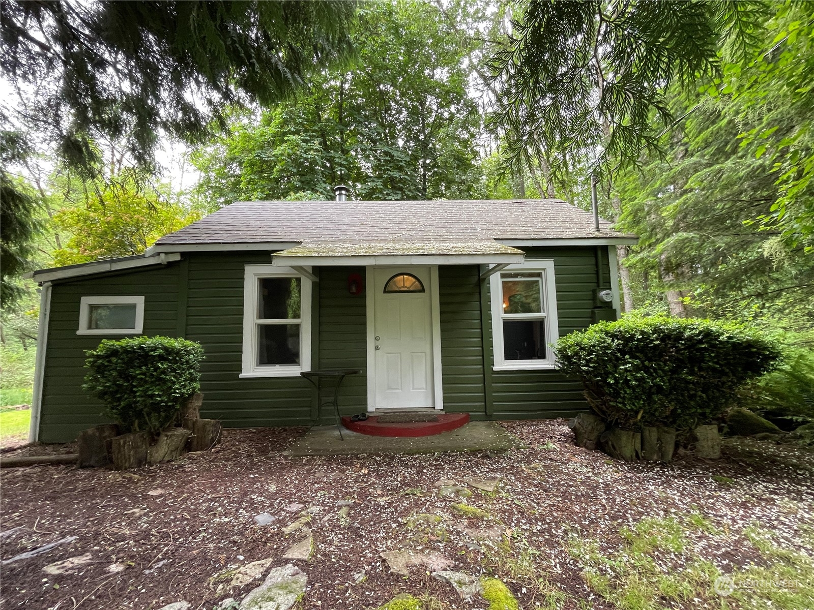 4388 Deer Lake Road Clinton, WA 98236 - Photo 1 of 17 Gallery Image 1