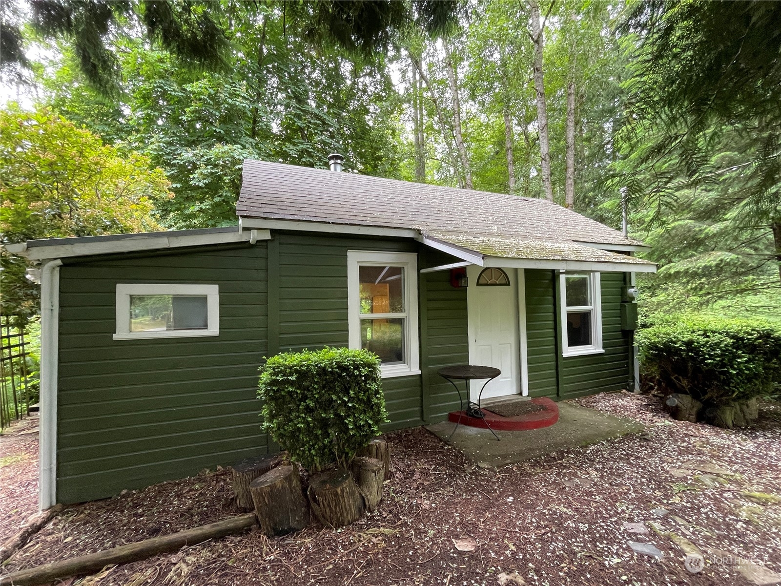 4388 Deer Lake Road Clinton, WA 98236 - Photo 14 of 17 Gallery Image 14
