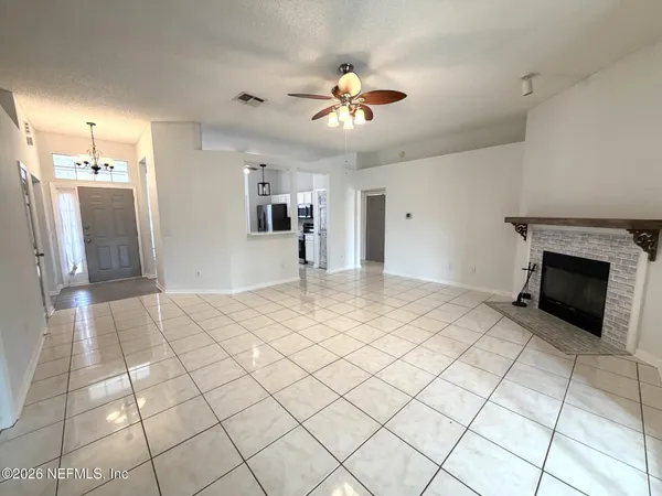 $2,295 | 913 Mackinaw Trail, St. Augustine, FL 32092
