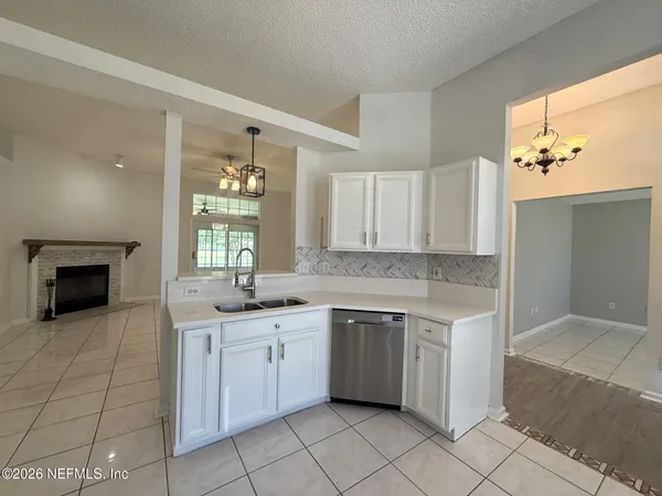 $2,295 | 913 Mackinaw Trail, St. Augustine, FL 32092