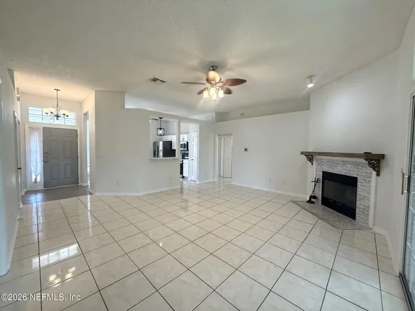$2,295 | 913 Mackinaw Trail, St. Augustine, FL 32092