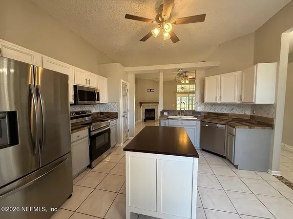 $2,595 | 913 Mackinaw Trail, St. Augustine, FL 32092