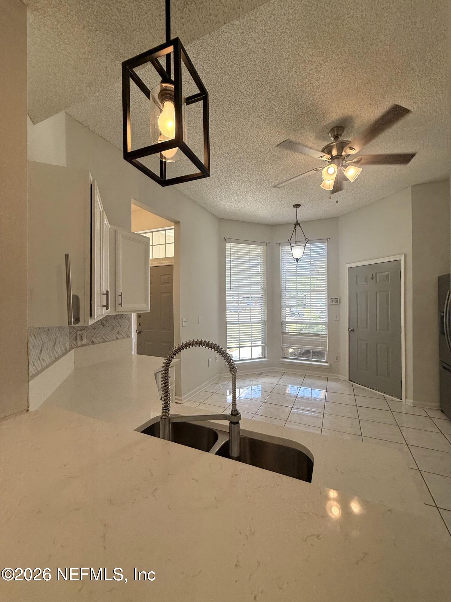 913 Mackinaw Trail St. Augustine, FL 32092 - Photo 10 of 65 76150e1a-397c-4fd2-b0f5-6cf9c4d844ea