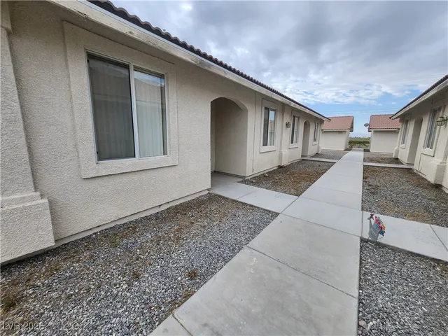 $1,275 | 2580 East Ambush Street, Unit 4, Pahrump, NV 89048