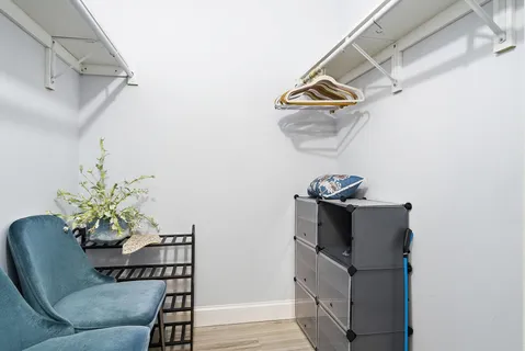 $646,000 | 122 Lakeshore Drive, Unit 433, North Palm Beach, FL 33408