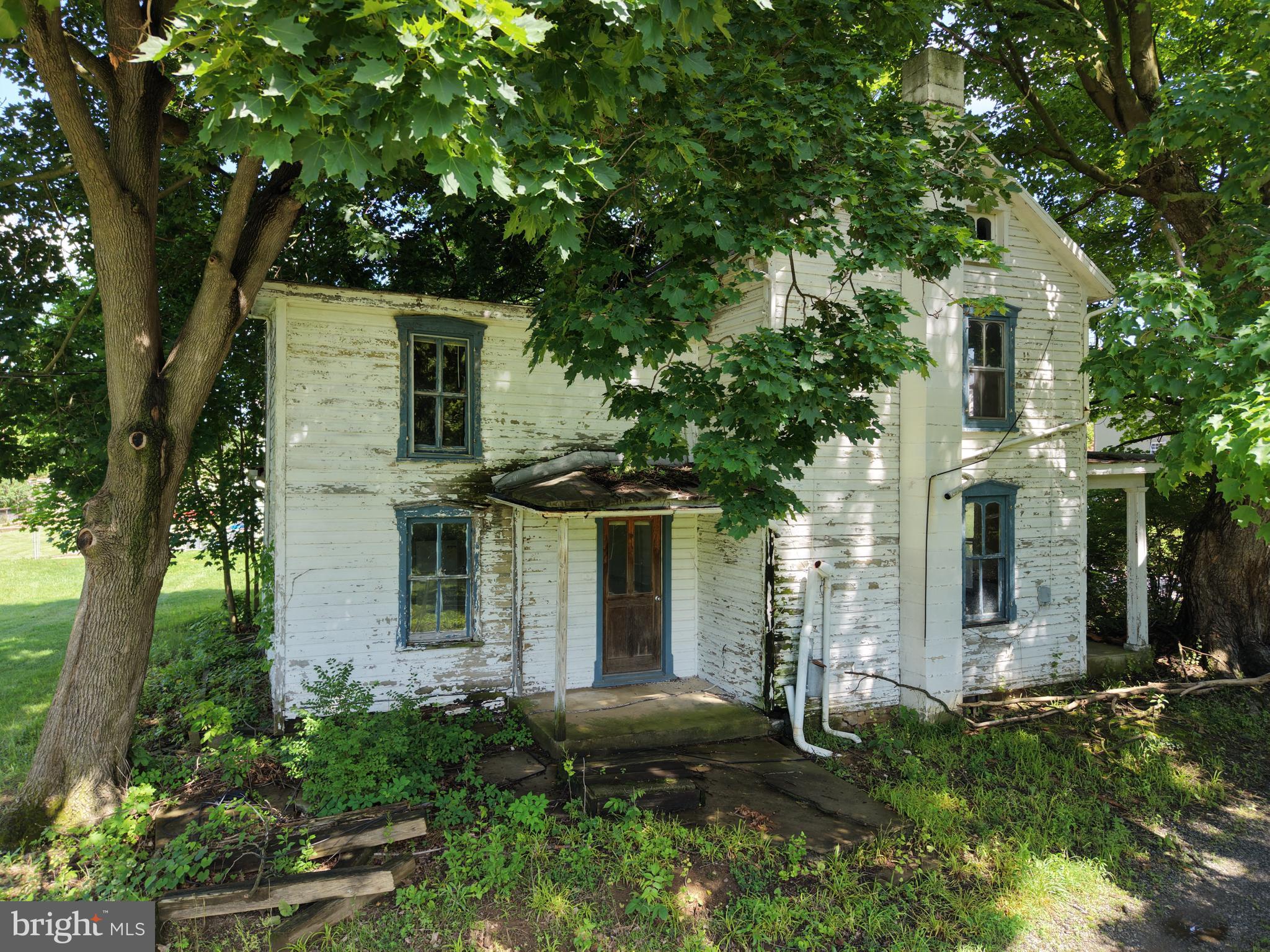 12007 White Hall Road Chewsville, MD 21783 - Photo 3 of 42 front view of a house with a yard