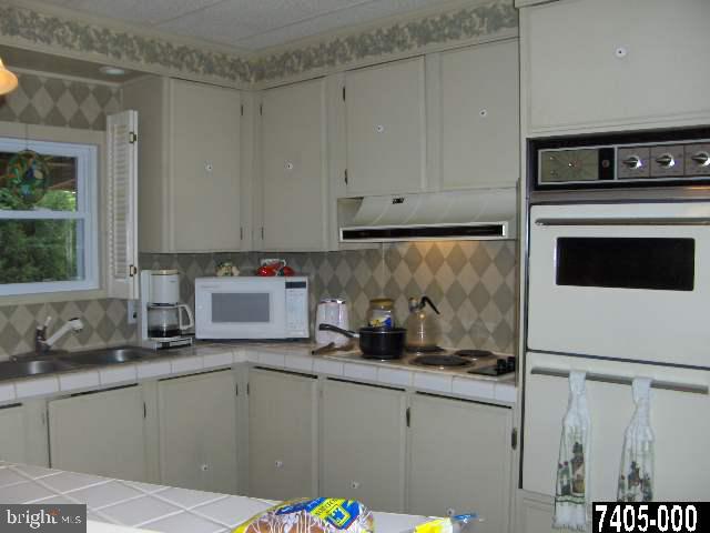 299 Freysville Road York, PA 17406 - Photo 5 of 9 Gallery Image 5