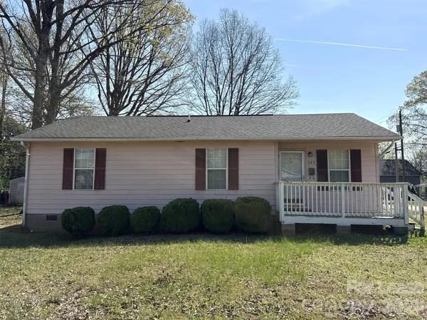 $1,550 | 333 East Todd Lane, Charlotte, NC 28208