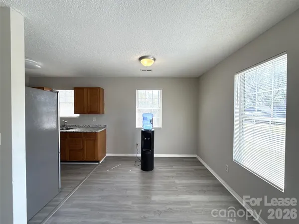 $1,550 | 333 East Todd Lane, Charlotte, NC 28208