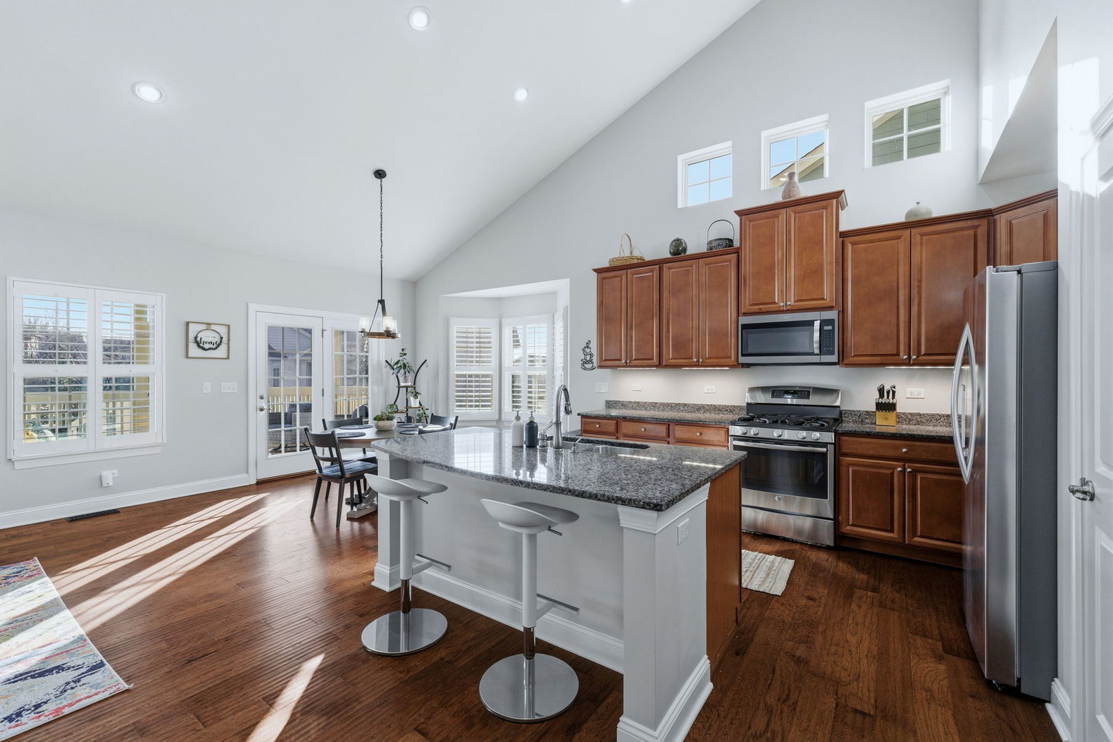 3813 Ridge Pointe Drive Geneva, IL 60134 - Photo 8 of 33