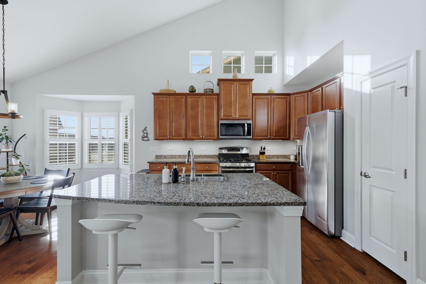 3813 Ridge Pointe Drive Geneva, IL 60134 - Photo 9 of 33