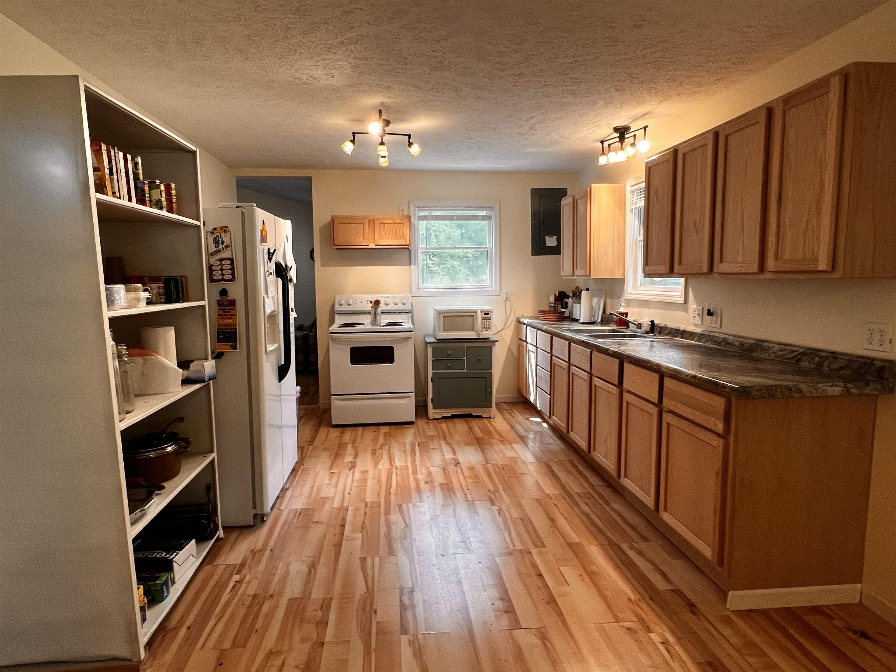 1157 Lawrence Road Harrison, MI 48625 - Photo 3 of 23