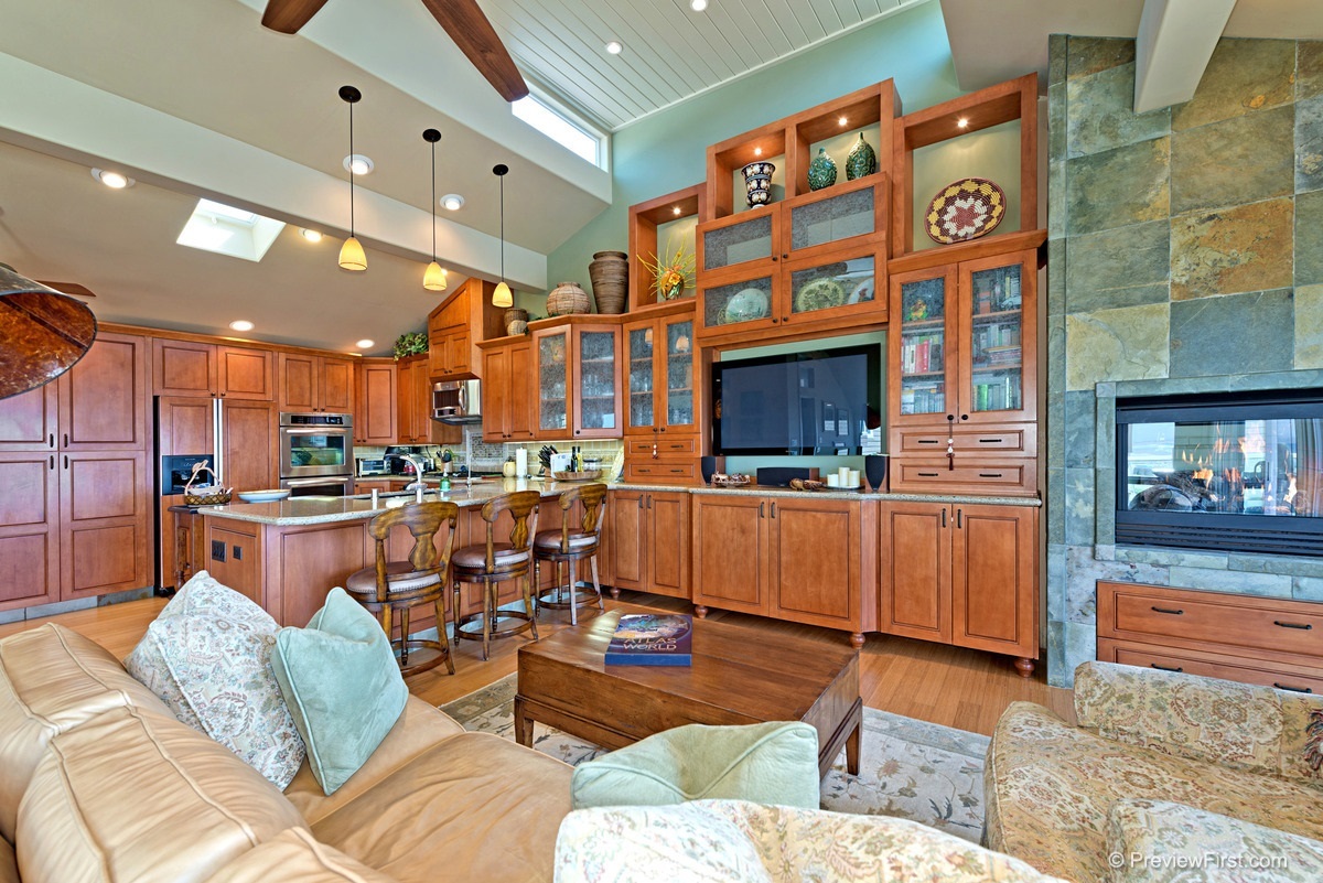 1869 Parliament Road Encinitas, CA 92024 - Photo 4 of 24