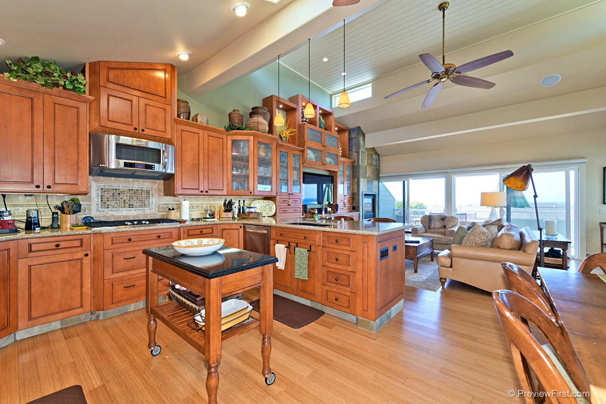 1869 Parliament Road Encinitas, CA 92024 - Photo 7 of 24