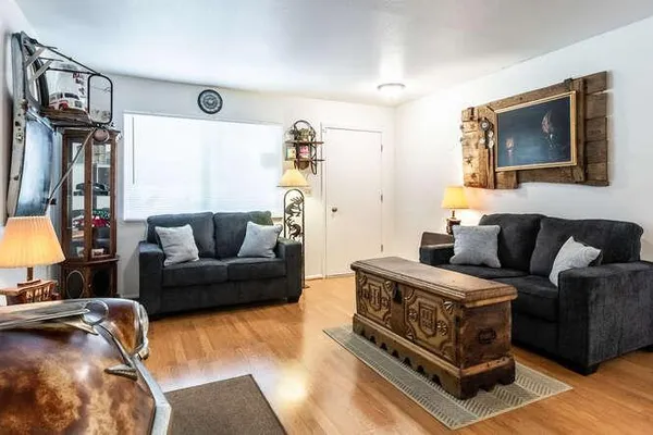 $1,250 | 10545 West Coggins Drive, Sun City, AZ 85351