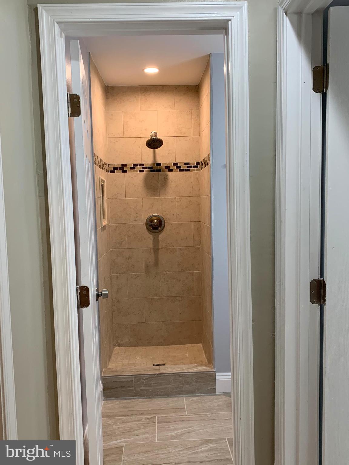 13124 Rock Ridge Lane Woodbridge, VA 22191 - Photo 14 of 20 Bathroom 3