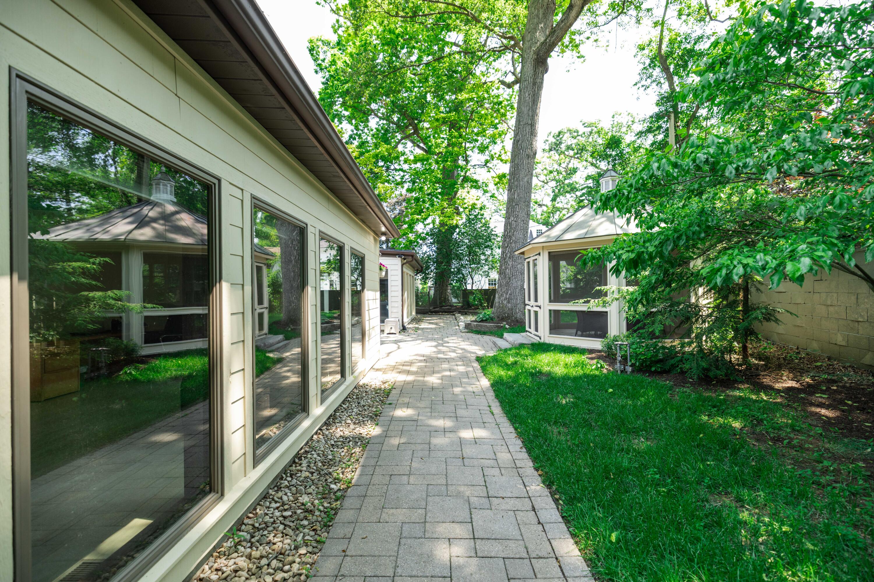 125 Hawthorne Road Springfield, OH 45504 - Photo 1 of 54 Gallery Image 1