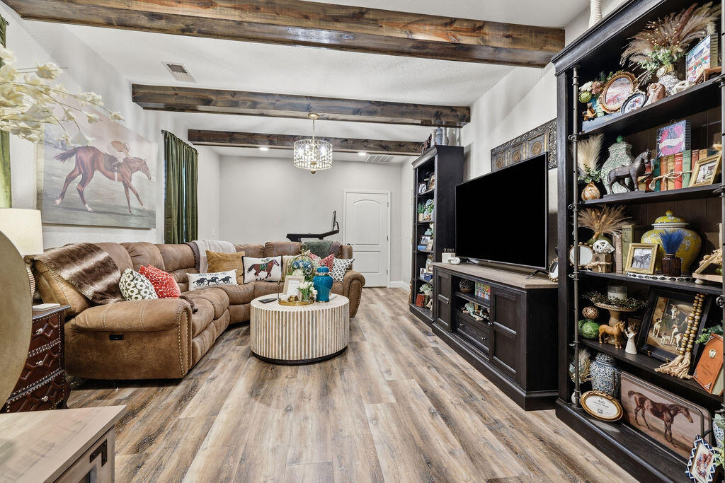 1257 Nance Road Hickory, KY 42051 - Photo 17 of 67 2nd Living Room