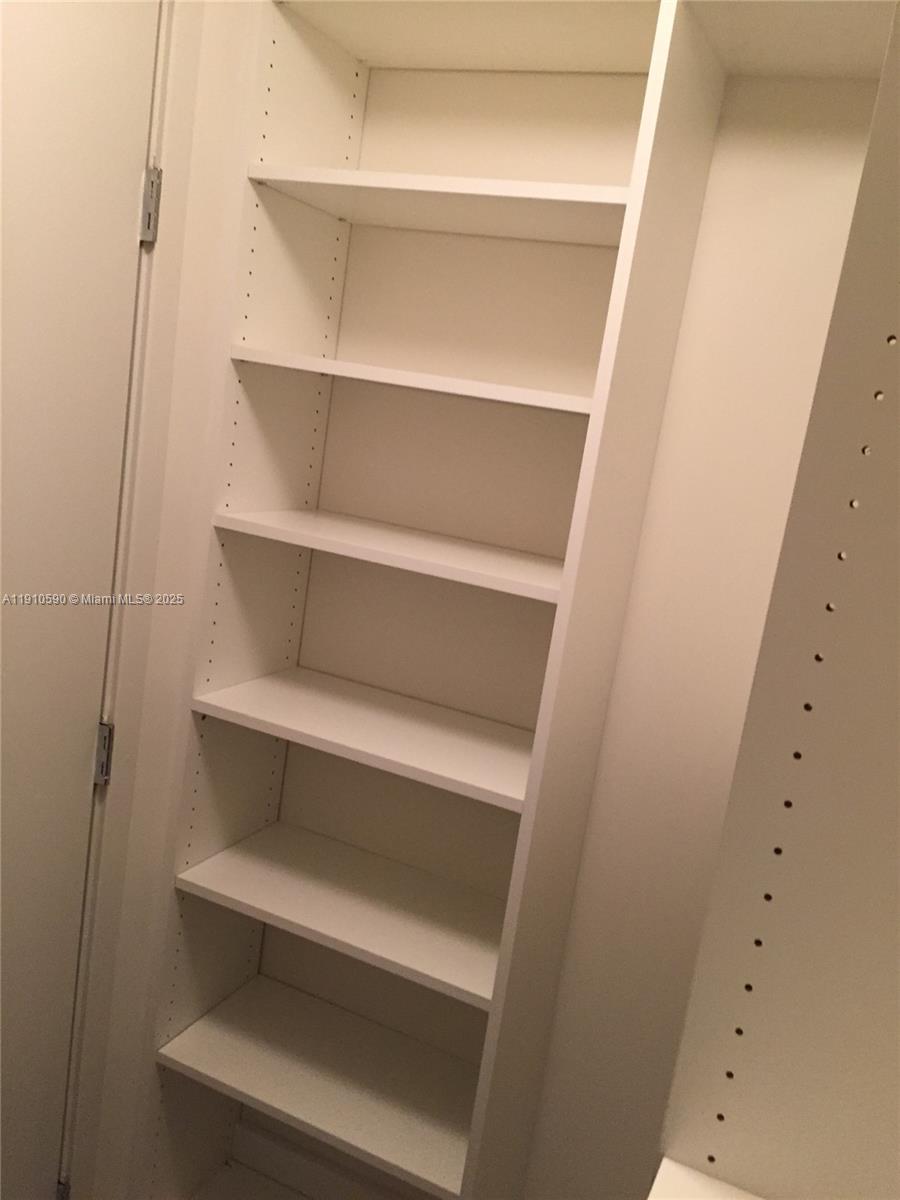 999 Southwest 1st Avenue, Unit 3210 Miami, FL 33130 - Photo 11 of 18