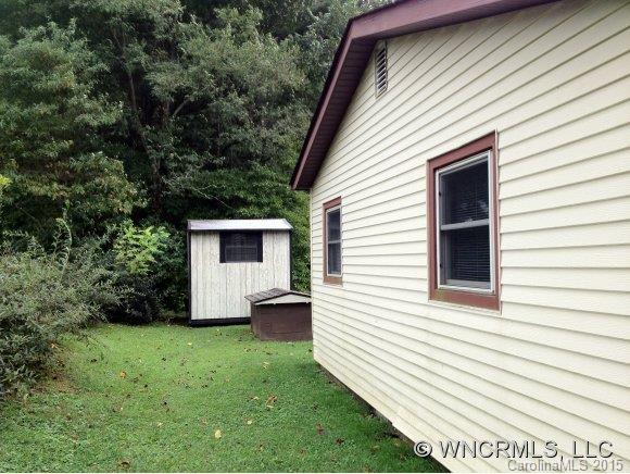840 Pole Miller Rd Extension Brevard, NC 28712 - Photo 12 of 14 Gallery Image 12