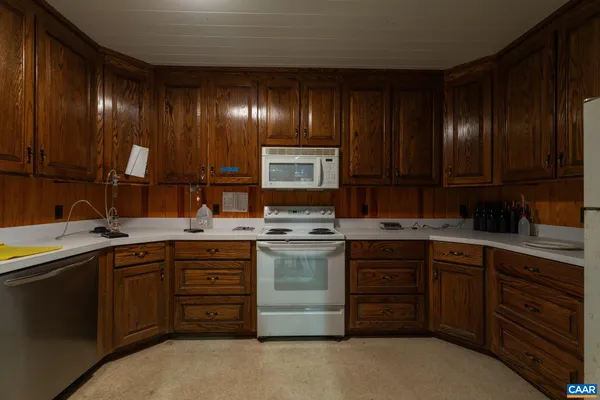 $1,675,000 | 1376 A Wyatt Mountain Road, Dyke, VA 22935