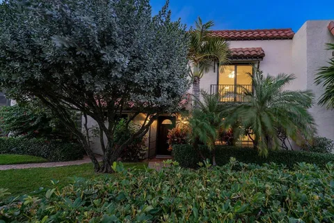 $1,899,000 | 200 South Ocean Boulevard, Unit A105, Delray Beach, FL 33483