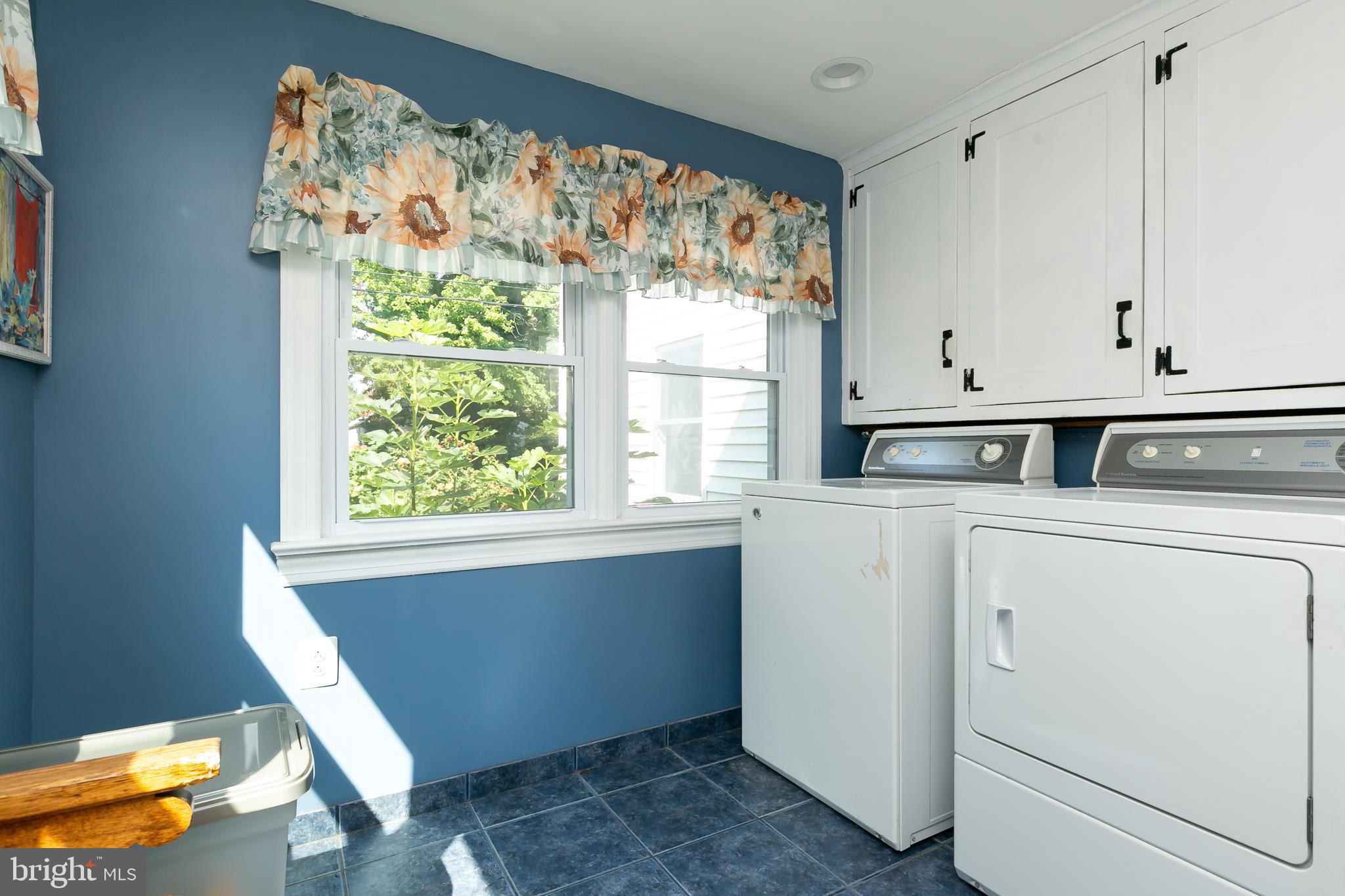 304 Cranbury Road Princeton Junction, NJ 08550 - Photo 17 of 35