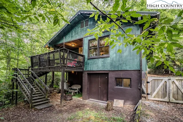 $314,900 | 190 Spruce Pine Road, Newland, NC 28657