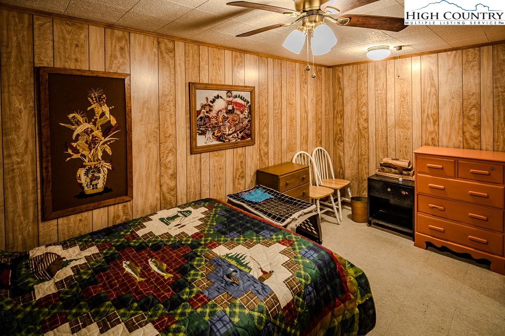 190 Spruce Pine Road Newland, NC 28657 - Photo 24 of 44