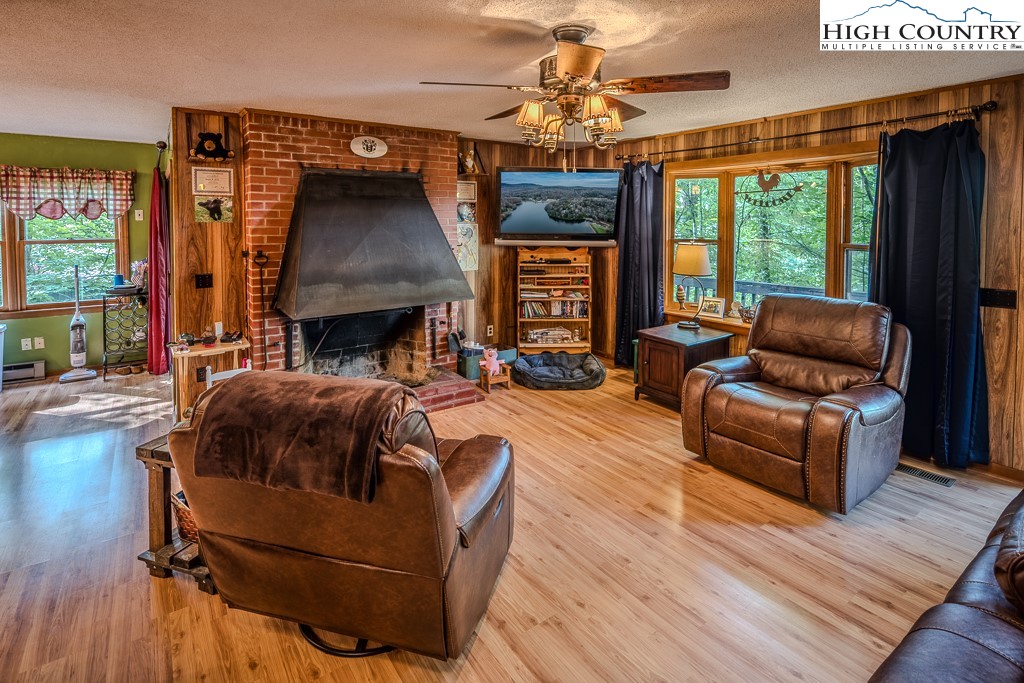 190 Spruce Pine Road Newland, NC 28657 - Photo 30 of 44