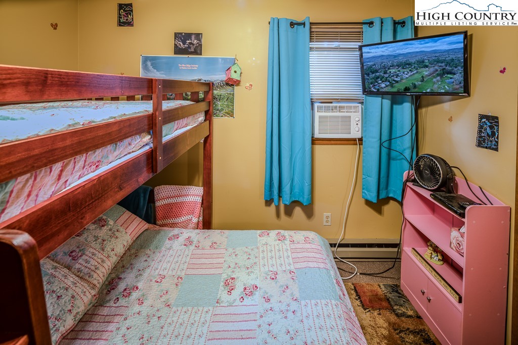 190 Spruce Pine Road Newland, NC 28657 - Photo 40 of 44