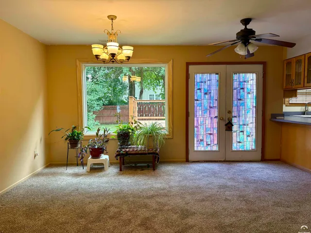 $307,500 | 2516 Kensington Road, Lawrence, KS 66046