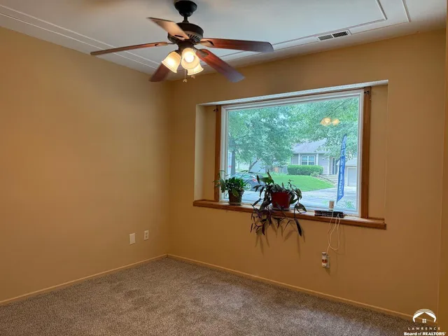 $307,500 | 2516 Kensington Road, Lawrence, KS 66046