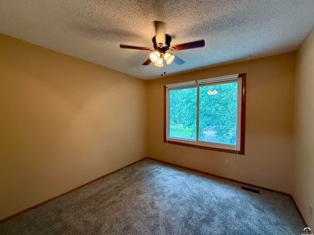 $307,500 | 2516 Kensington Road, Lawrence, KS 66046