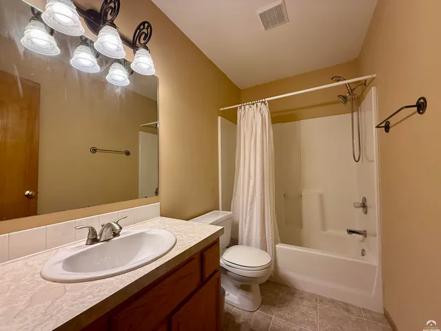 $307,500 | 2516 Kensington Road, Lawrence, KS 66046