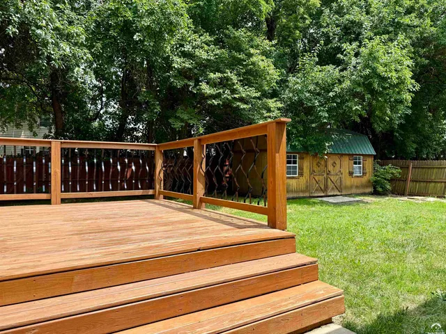 $307,500 | 2516 Kensington Road, Lawrence, KS 66046