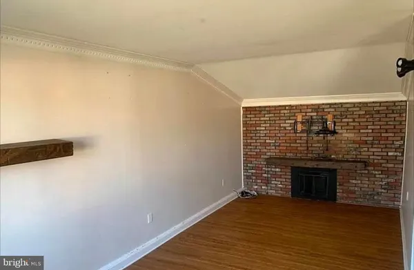 $4,200 | 93 Elton Avenue, Hamilton, NJ 08620